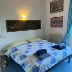 Emma's House דירה