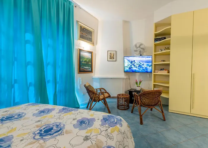 Emma's House * ליירנה